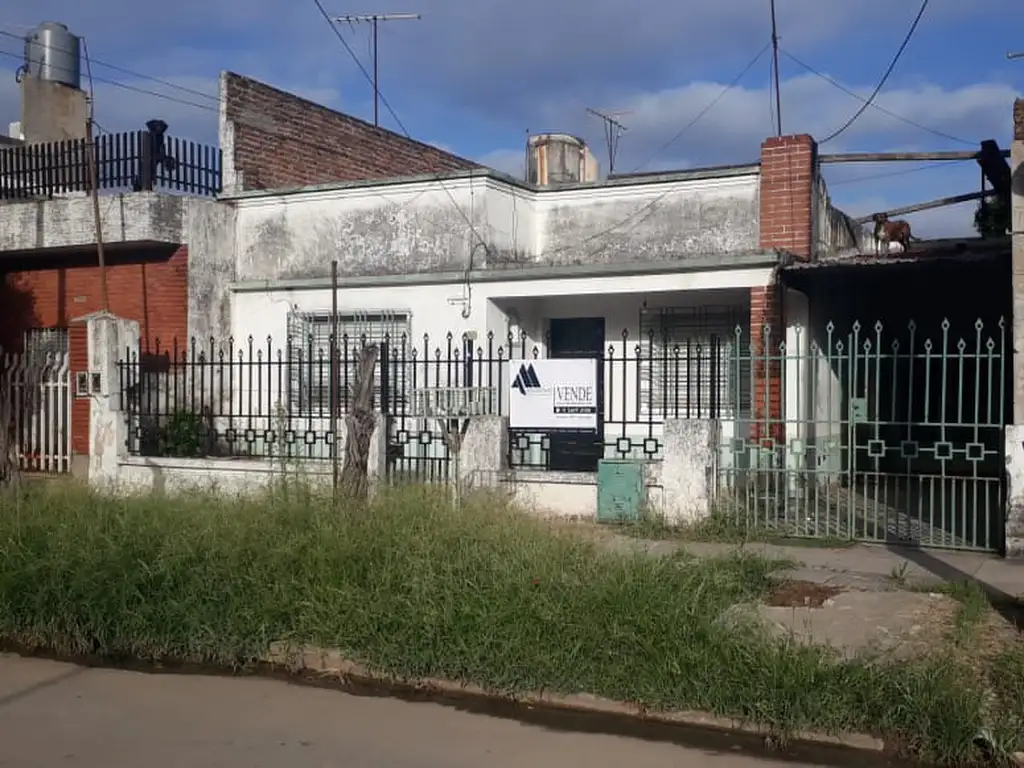 Casa en venta en Achaga 2900 - Moron - Adinco