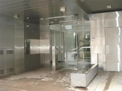Departamento en Venta con cochera