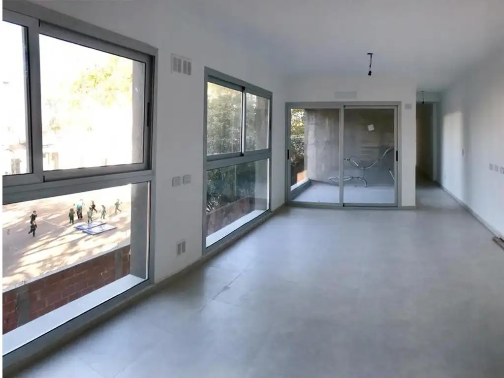 Departamento 2 ambientes c/cochera venta - Ituzaingó