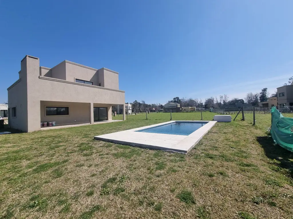 Casa en Barrio cerrado San Pablo Pilar