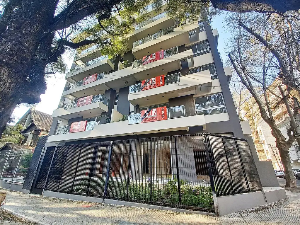 VENTA DÚPLEX 4 AMBIENTES EN OLIVOS