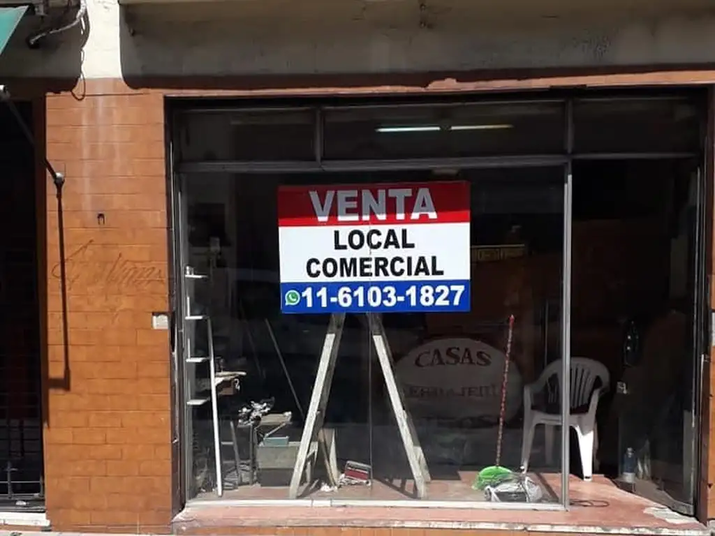 Venta de local comercial "A reciclar"