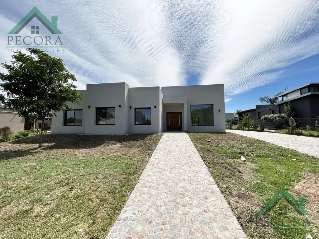 Casa - interna - San Matias - Escobar - Lote 922