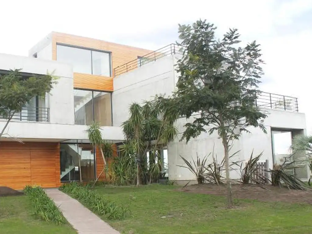 Casa  en Venta en El Golf, Nordelta, Tigre