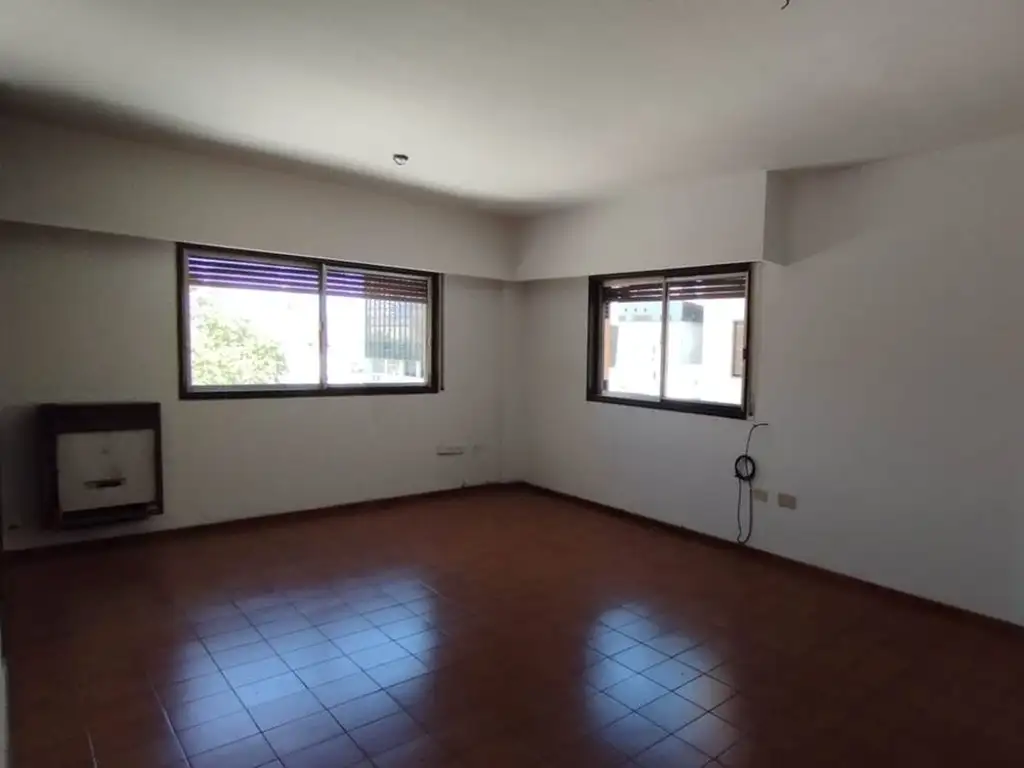 VENTA DEPARTAMENTO 3 DORMITORIOS RIO CUARTO CENTRO