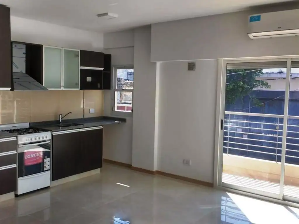 Venta, Departamento, 2 Ambientes, Sum, Solárium, G. Electrógeno, Cochera, Villa del Parque