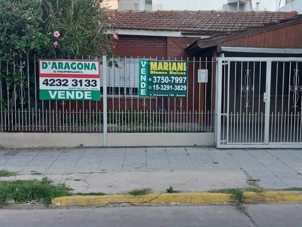 Casa - Venta - Argentina, Ezeiza - Provincias Unidas 100