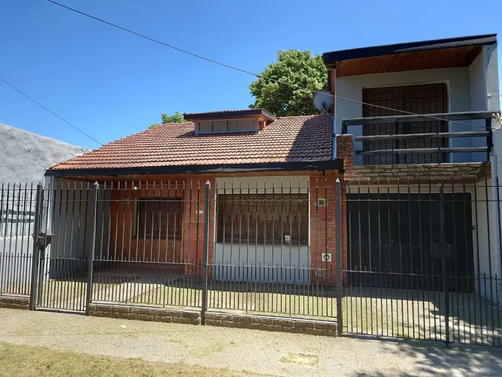 Venta Casa 4 Ambientes Bosques Florencio Varela