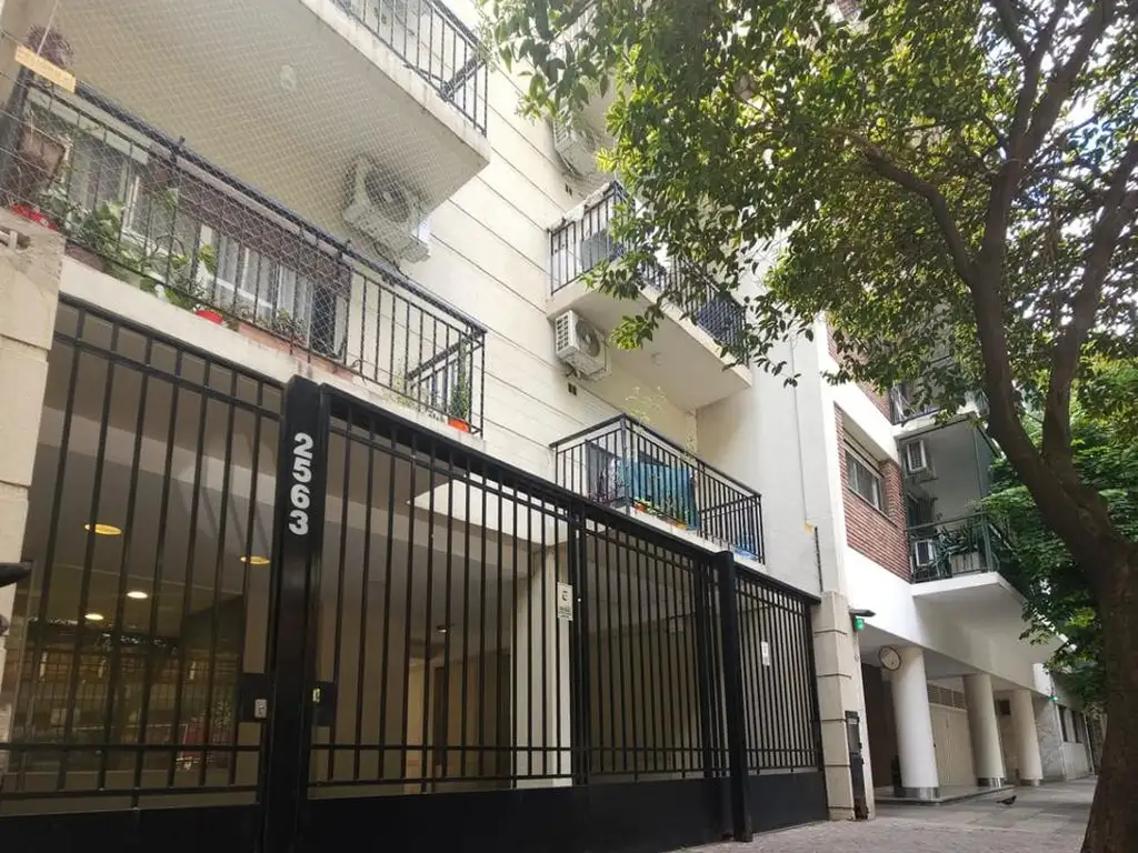 Venta departamento Colegiales / Belgrano. casi a estrenar moderno