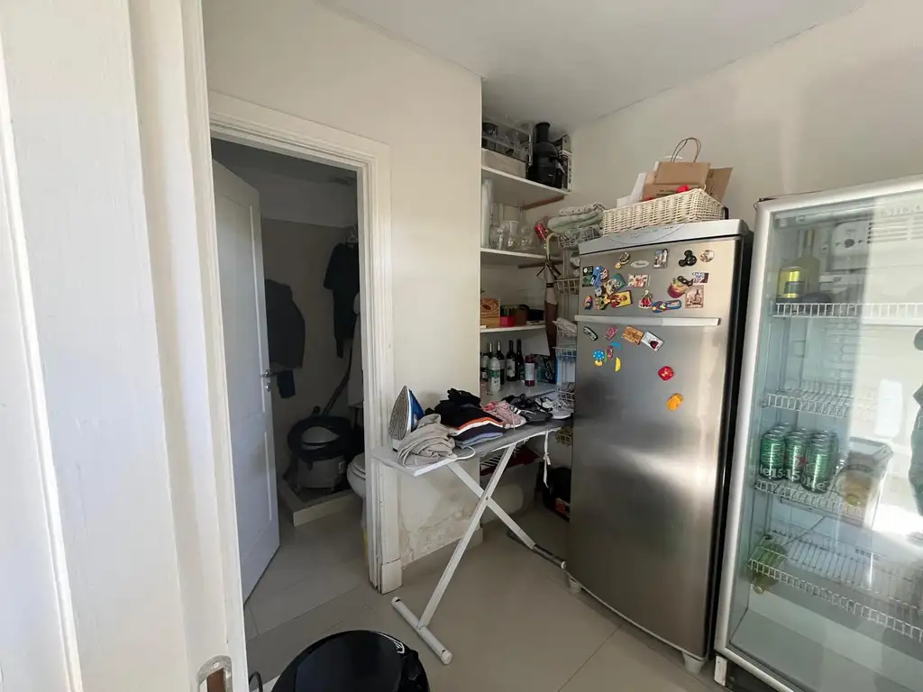 Venta Casa 10 años 4 dormitorios, 276m2, con balcón, Casa En Venta En