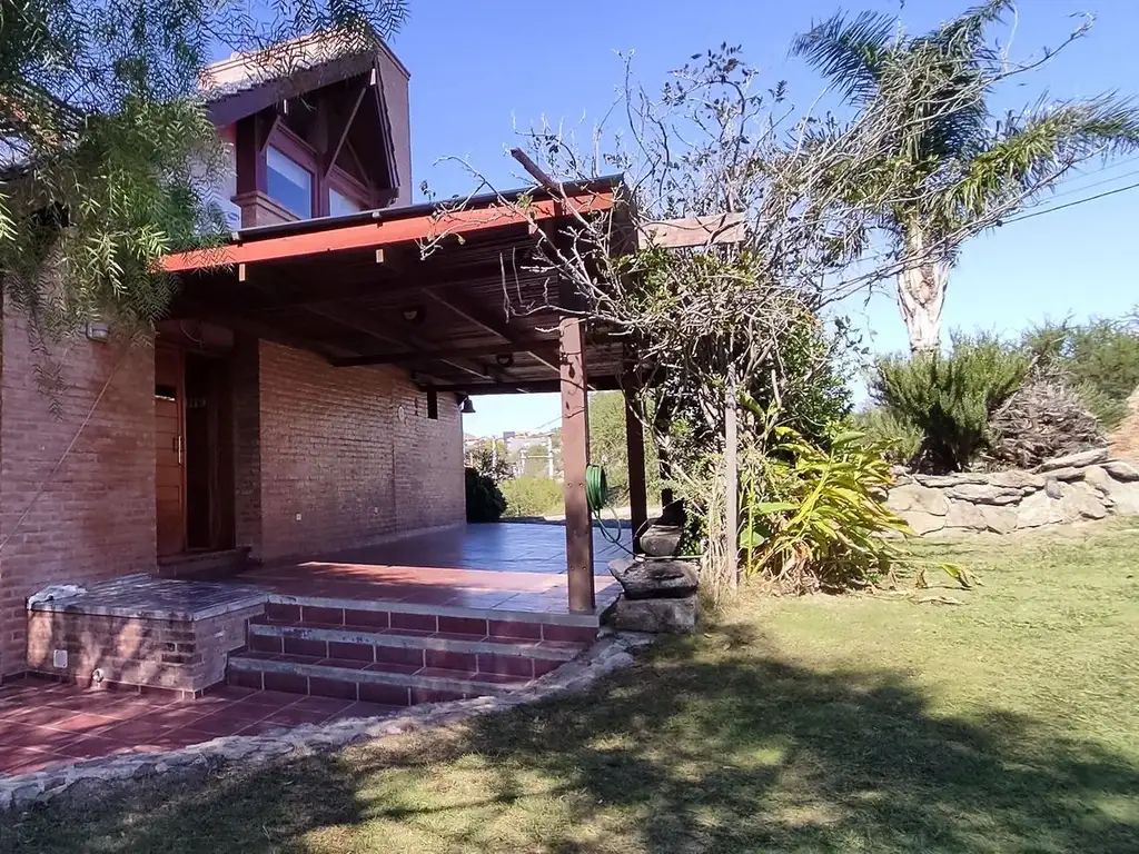 CASA EN VENTA 3 DORM LOMAS DEL REY MAYU SUMAJ