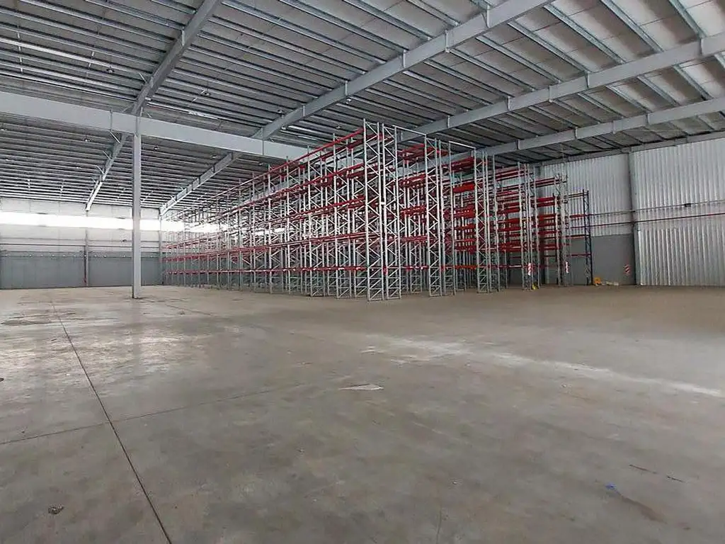 Alquiler - Depósito 8000m2 - Gral. Pacheco - 2.200 posiciones de racks instaladas