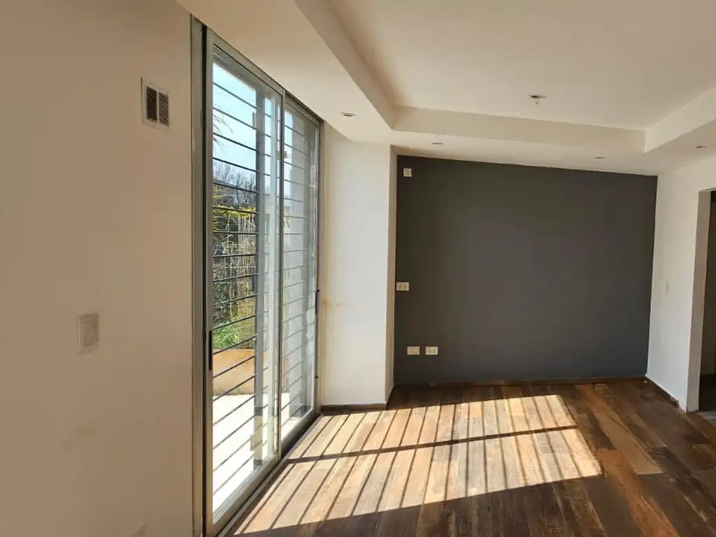 Carabelas 2200, Don Bosco ¡Tres ambientes con Jardin en Venta, Nuevo Quilmes Externo!