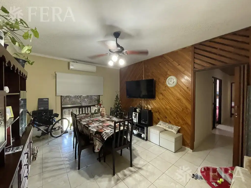 Venta departamento 4 ambientes en Wilde (30810)