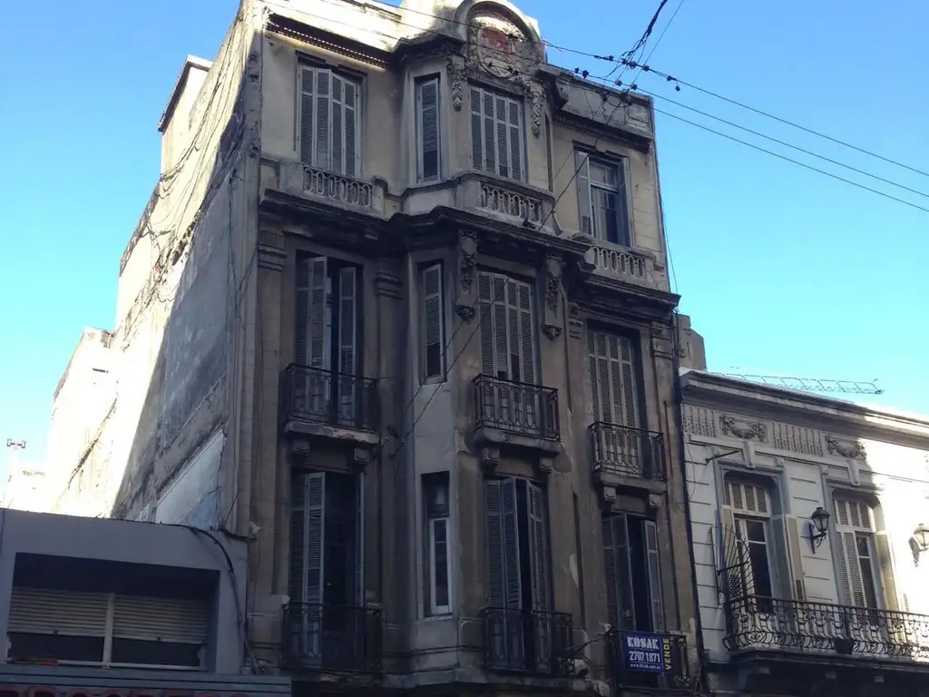 Edificio en venta. Montevideo, Uruguay.