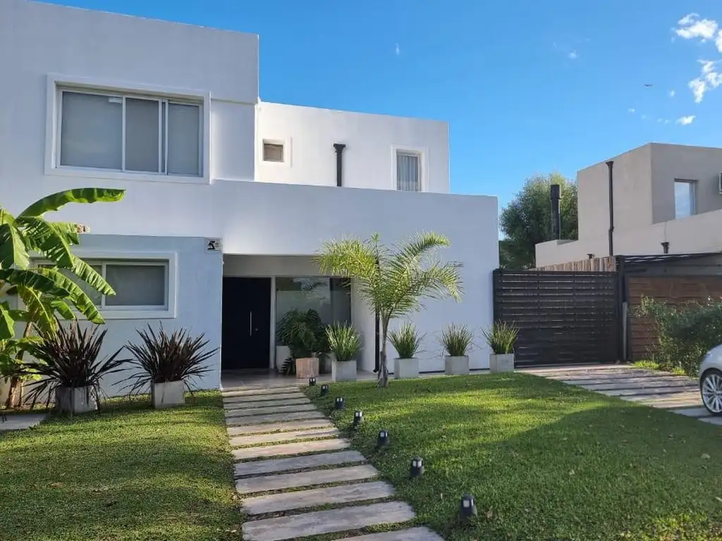 Casa en  Venta, Casas de Santa Maria, Villanueva, Tigre