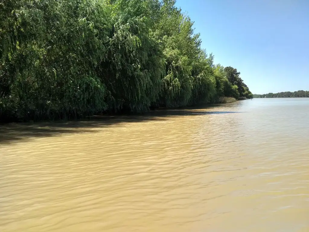 Casa Campo  en Venta en Parana Miní, Zona Delta, San Fernando