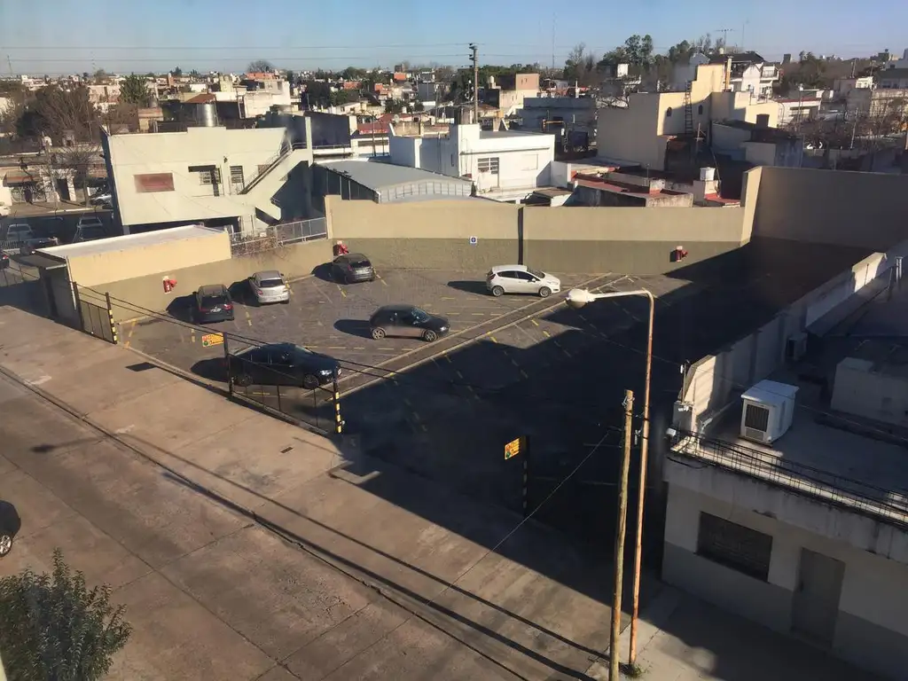 Estacionamiento/Terreno en venta en Lomas del Mirador. Gran ubicación.