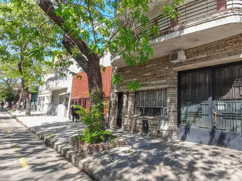 VENTA-DEPOSITO/GALPON/LOCAL, Barrio de Colegiales.