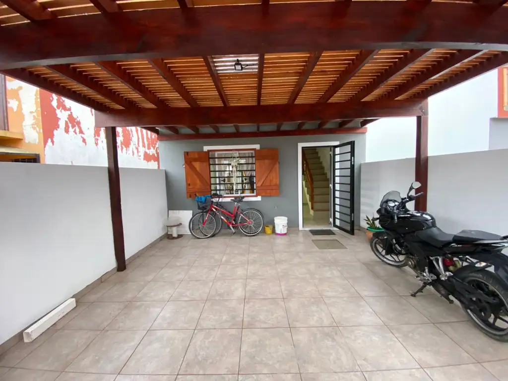 Venta Dúplex 4 Ambientes Calle 6 N°8351 Mar Del Tuyú