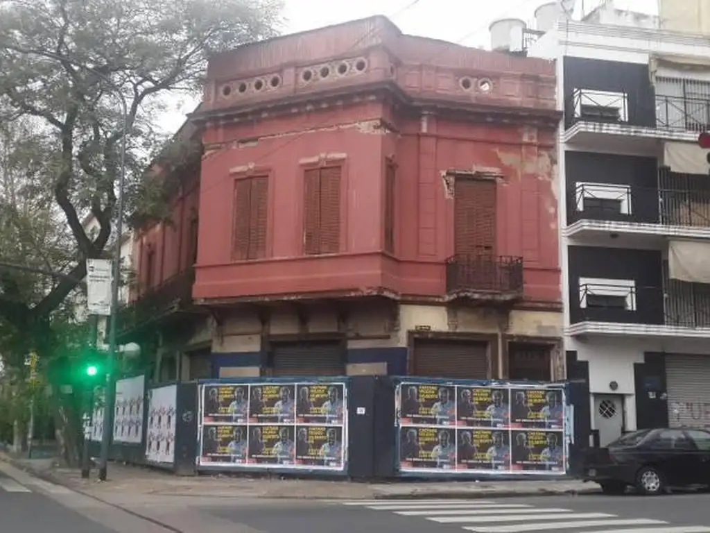 Local en Venta,  Barrio de Parque Patricios. Ubicado dentro del Distrito Tecnologico