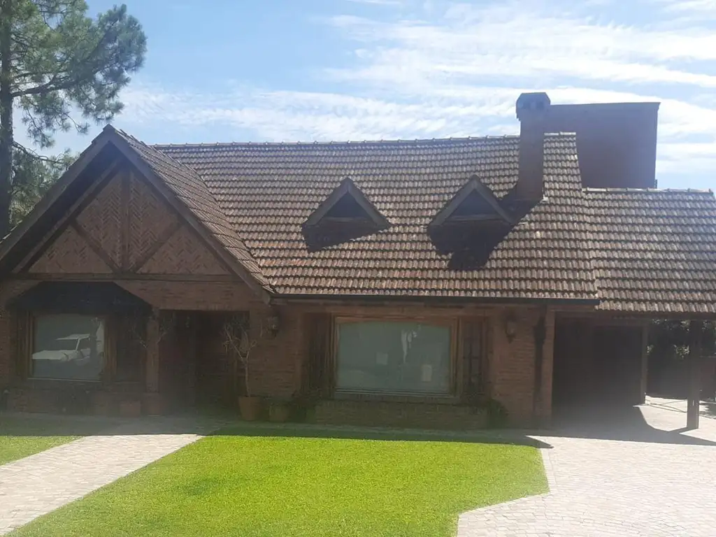 Venta, Casa, 6 ambientes, Parque, Pileta, Playroom, Country Los Horneros, Escobar