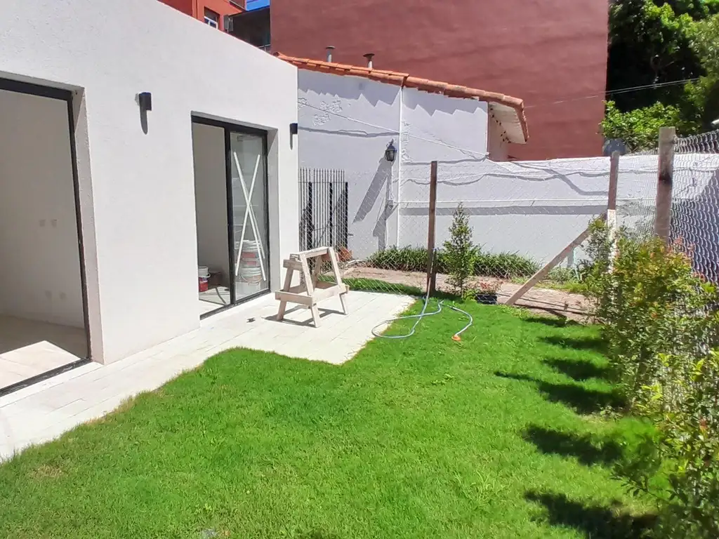 Impecable PH a estrenar, San Isidro 3 amb con jardín