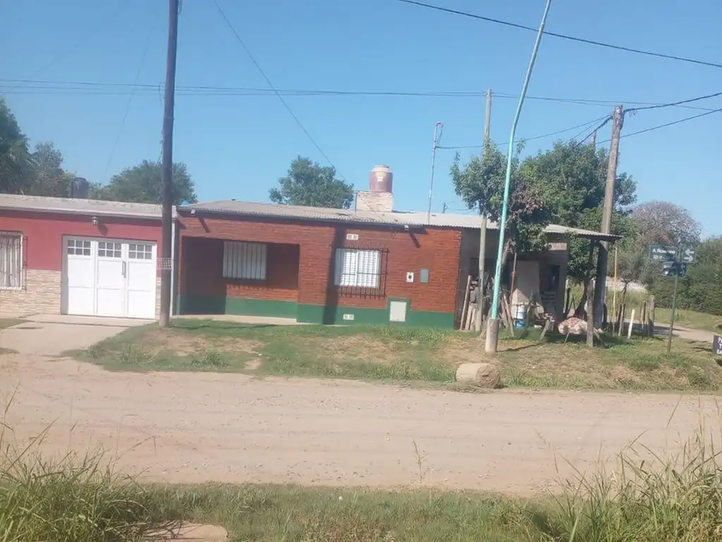 SE VENDE CASA SOBRE ROVERANO SANTO TOME