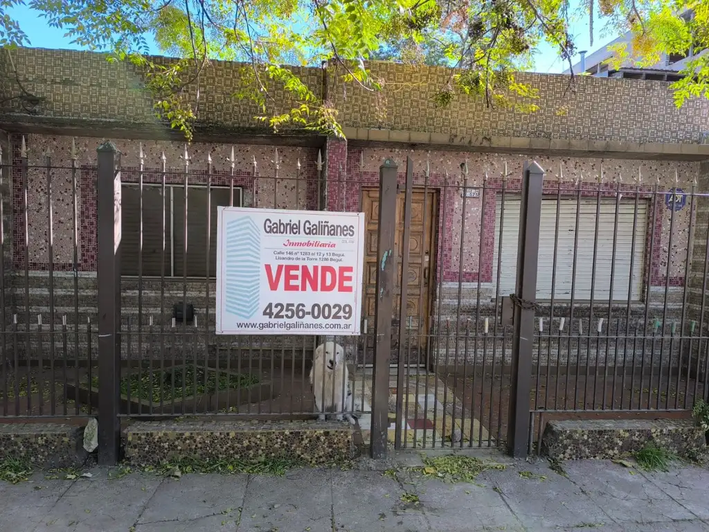 Vende Casa Americana -A refaccionar- Florencio Varela.