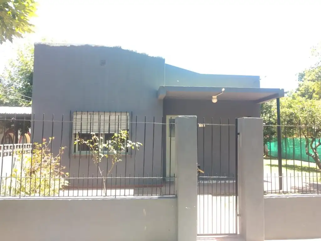 Casa centrica en venta, Marcos Paz.