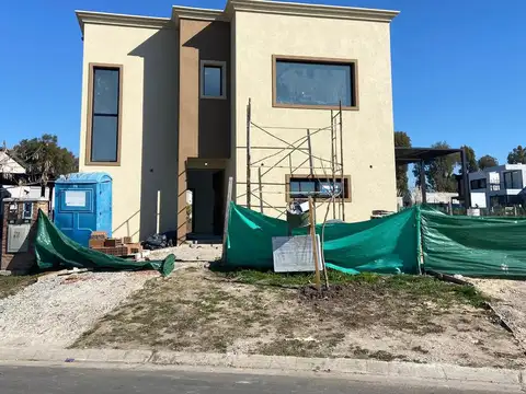 House - Countries/B.Cerrado (Pilar) - Foto 0