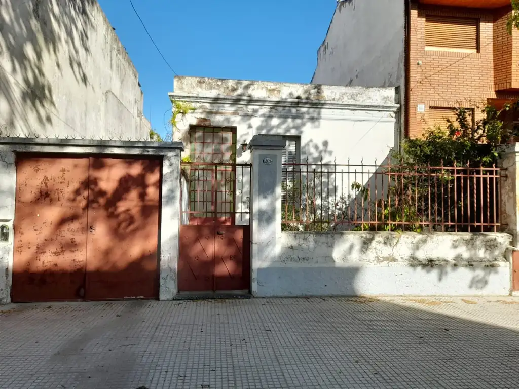 lote - para demoler /reciclar   casa 5 amb