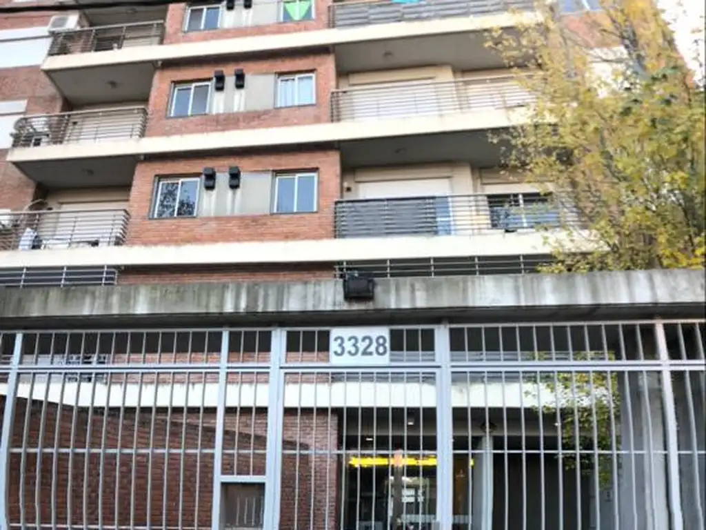 Venta 1 dormitorio. Zona Uca. Zeballos y  Crespo