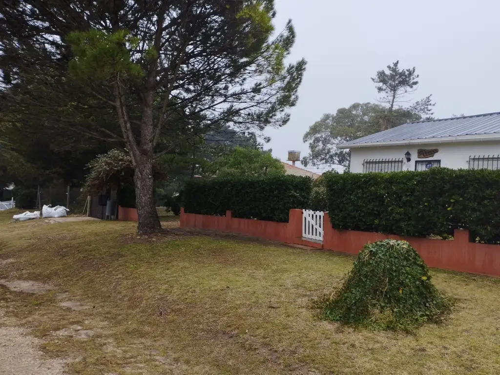 HERMOSA CASA EN VENTA  BARRIO SANTA ISABEL FRENTE A HOTELES DE CHAPADMALAL