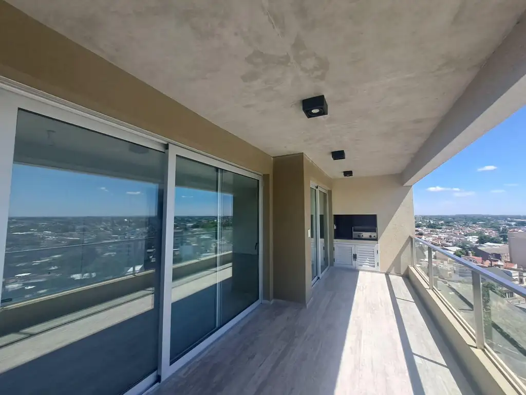 VENTA DEPARTAMENTO  4 AMB BALCON GIMNASIO REMEDIOS DE ESCALADA