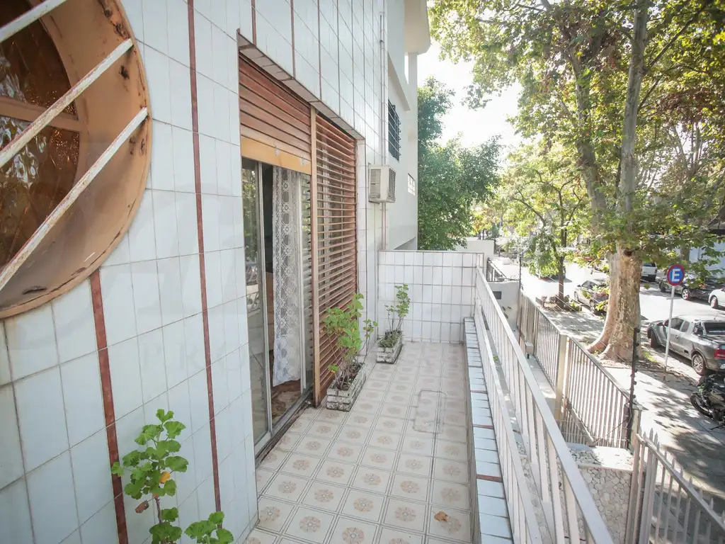 Casa en Venta en 3 Plantas en Belgrano R