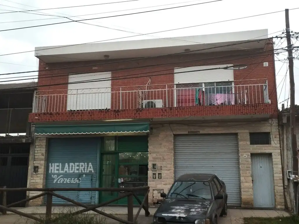 VENTA 3 DPTOS+3 LOCALES EN BLOQUE SAN MIGUEL OPORT