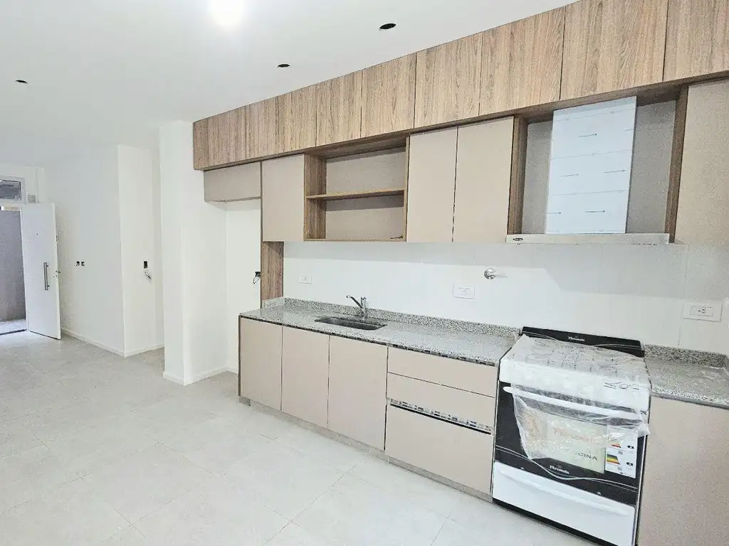 VENTA PH 2 AMBIENTES CON PATIO PB EN  VILLA SANTA RITA