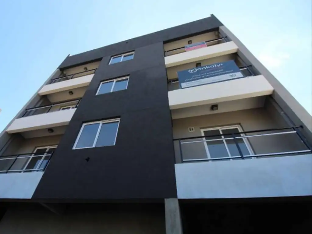 Departamento en venta de 1 dormitorio en Villa Luzuriaga