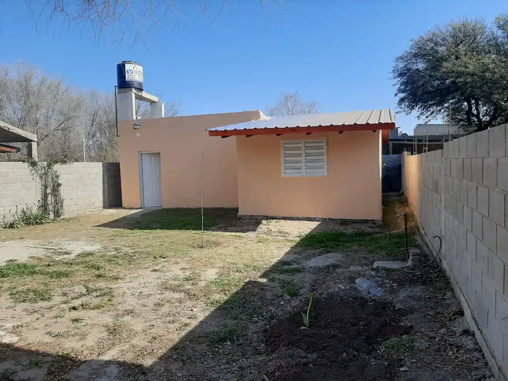 Casa a la venta en Comuna de San Roque. (C333)