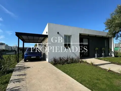 Venta de Casa 4 AMBIENTES en Santa Elena, Pilar