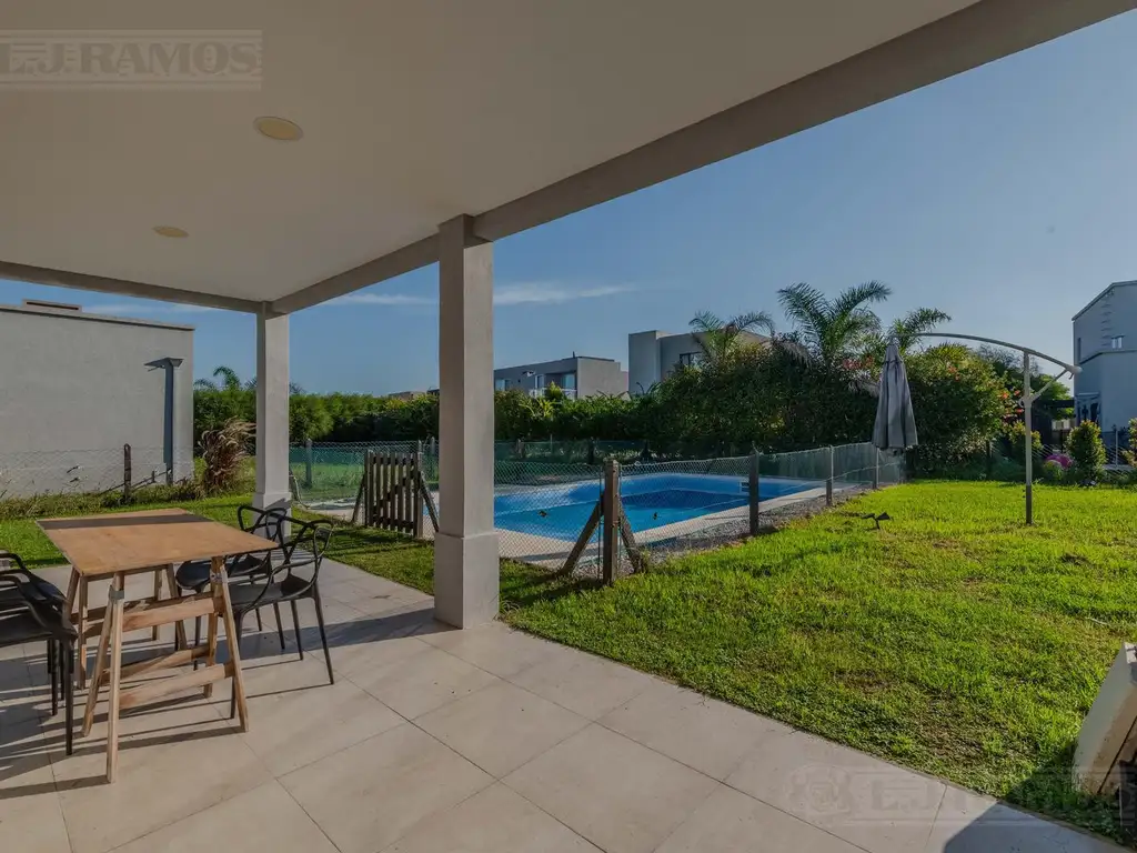 Casa en el BARRIO VISTAS - PUERTOS / ESCOBAR