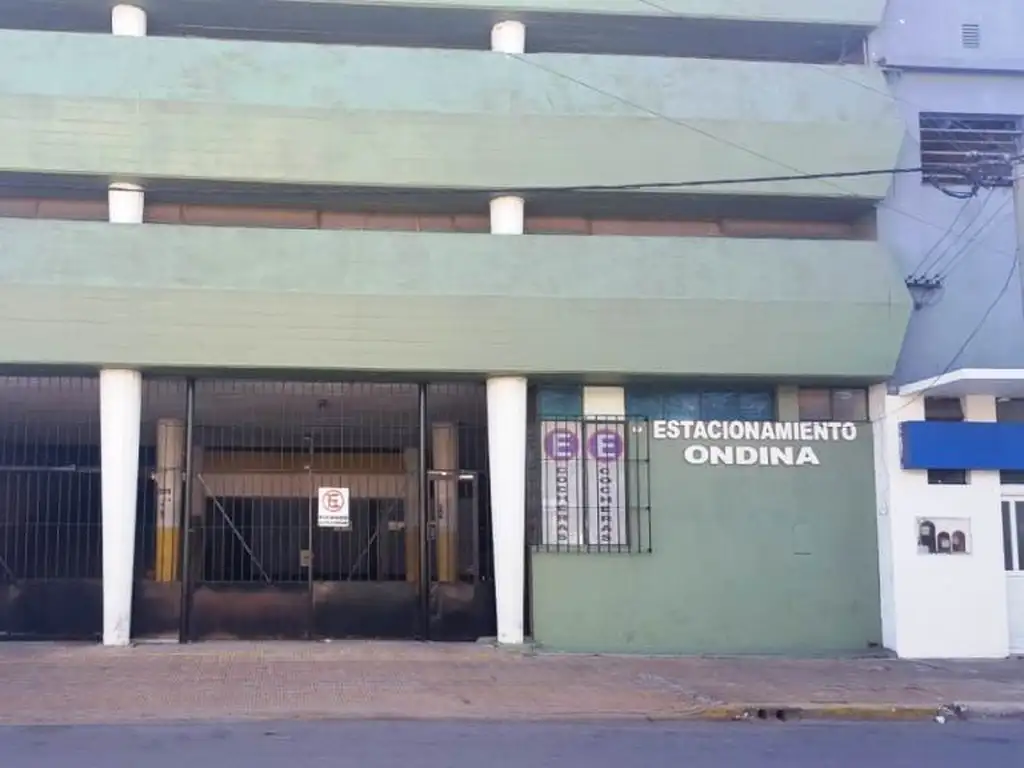 Cochera en Edificio Ondina