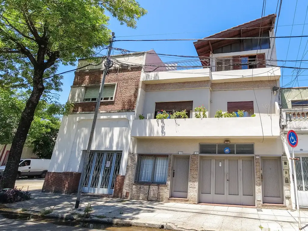 Departamento PH  en Venta en Villa Luro, Capital Federal, Buenos Aires