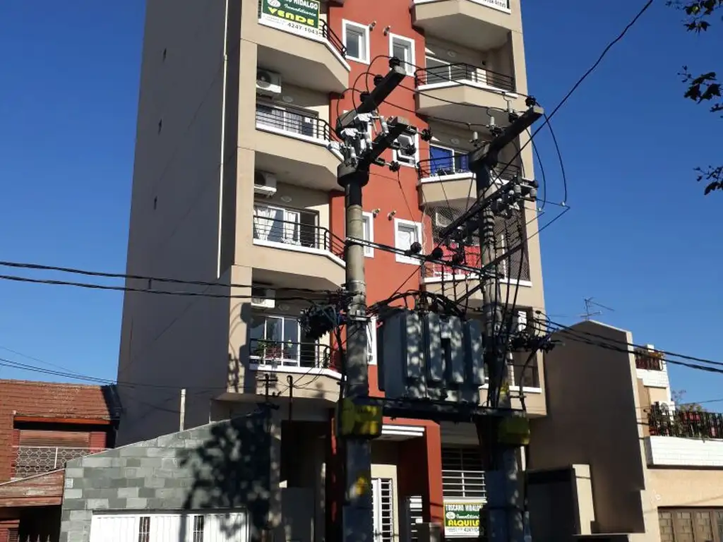 Departamento - Venta - Argentina, Lanús - JEAN JAURES 2600