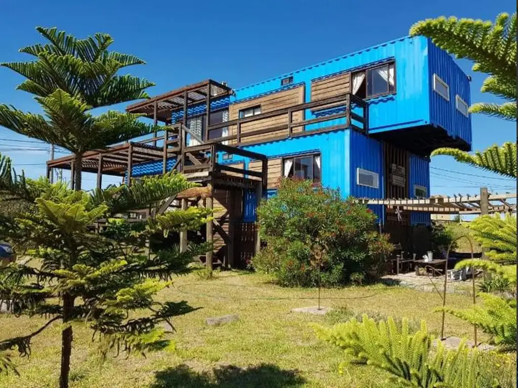 Complejo venta 5 departamentos - 600 Mts2 Totales - Punta del Diablo