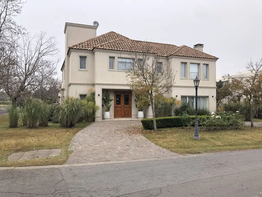 Casa - Venta - Argentina, San Miguel - Mayor Irusta 3700