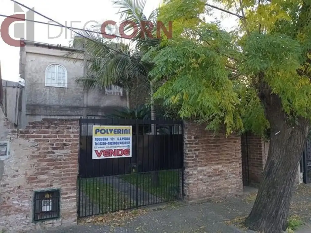 EN VENTA 4,5 CUADRAS DE ESTACION PADUA 3 DORM. 2 BAÑOS FONDO