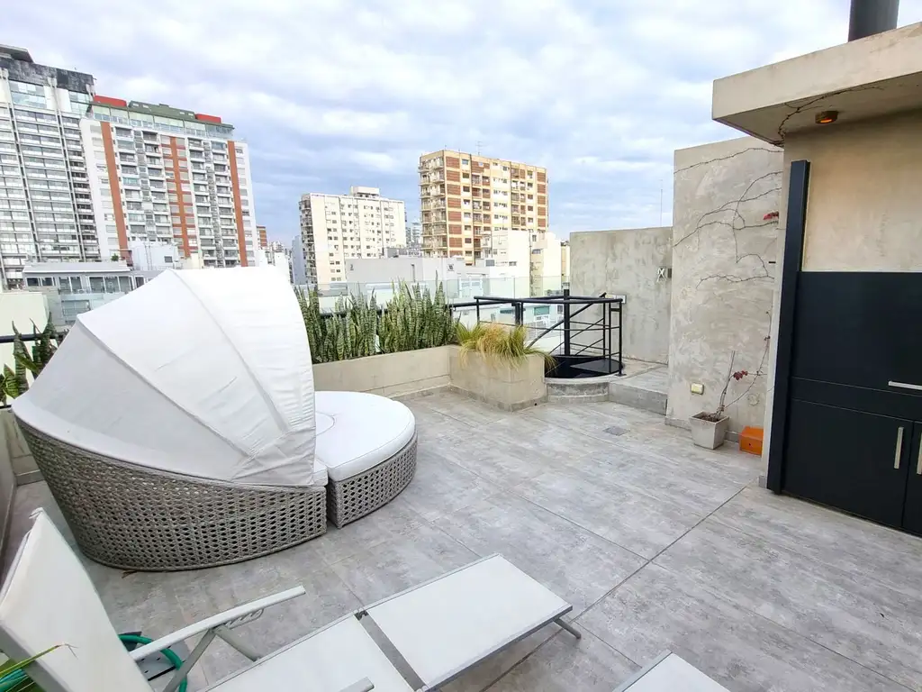 DUPLEX 2 AMB C/TERRAZA PROPIA,QUINCHO Y PARRILLA