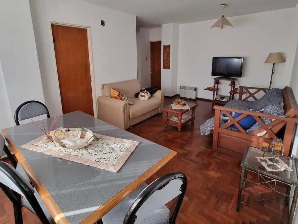 DEPARTAMENTO EN VENTA DOS DORMITORIOS B° CENTRO